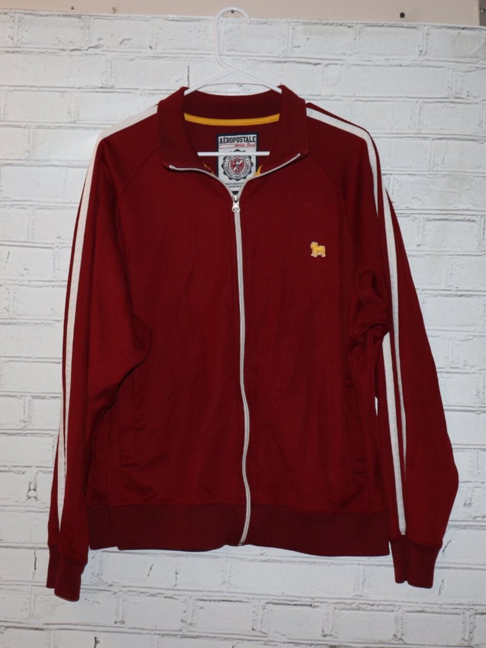 ✨ Aeropostale Men’s Red Track Jacket • XL ✨